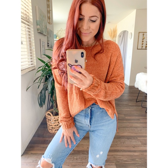 ✨ Final Price- Burnt Orange Oversized Sweater - Picture 5 of 6